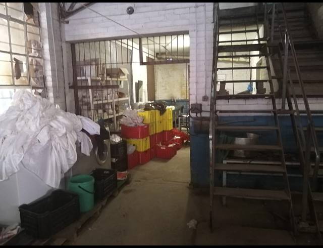 1,000M² WAREHOUSE FOR SALE IN FORDSBURG